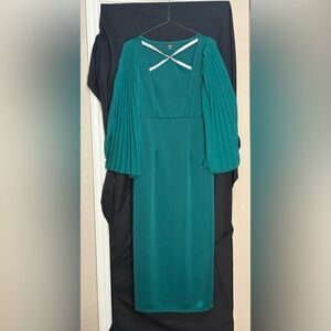 Elegant Teal Dress with Pleated Sleeves